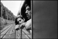 https://www.ed-templeton.com/files/gimgs/th-157_Elissa-Steamer-and-Brian-Anderson-Train.jpg
